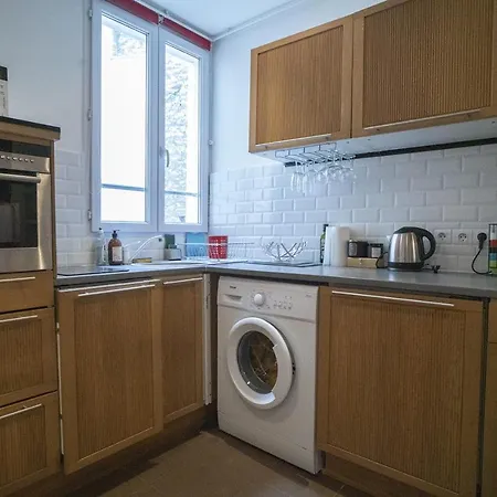 Charming Quiet Studio In The Heart Of Montmartre *